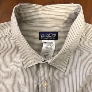 Patagonia Organic Cotton Mens Button Down Shirt